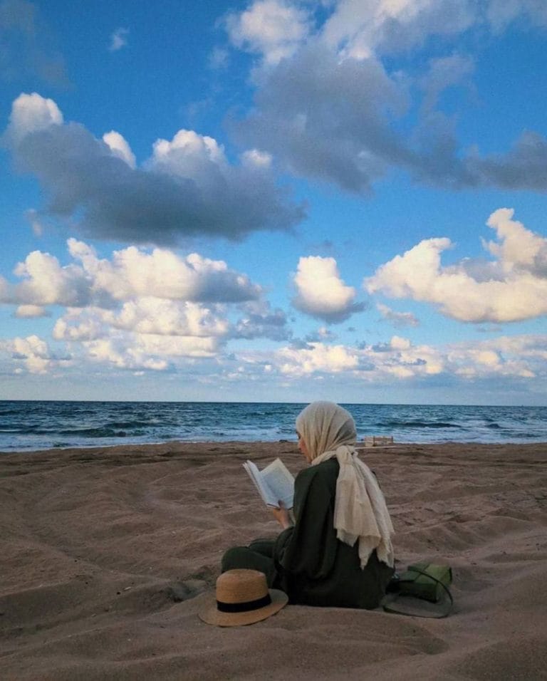 مولوده امینی